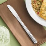 Libbey Brandware 147 5262 Dominion 8 3/8" Heavy Dinner Knife - 1