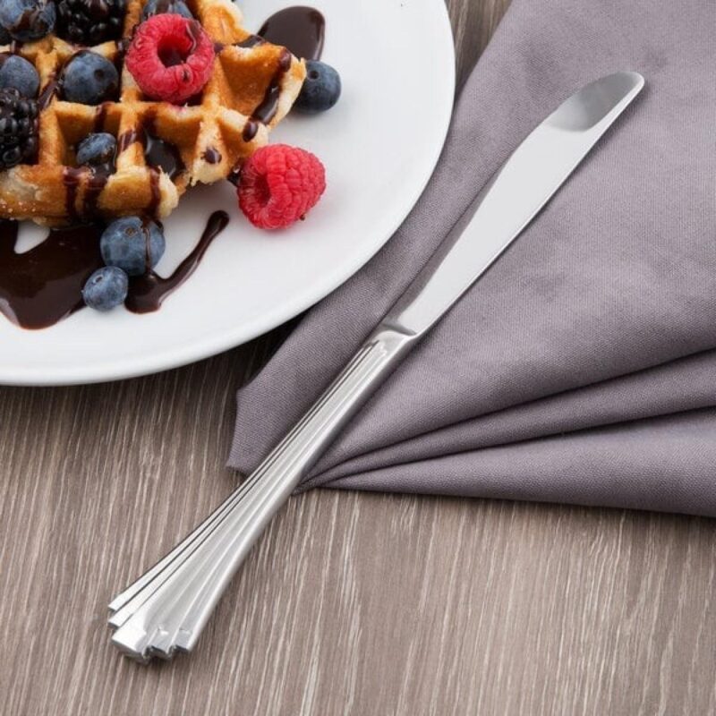 Libbey 213 5502 Baguette 9 3/4" Heavy Fluted Dinner Knife - 1